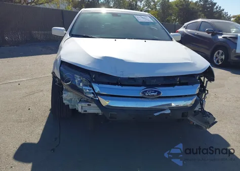 2012 Ford Fusion Sel z USA, uszkodzony, nr VIN 3FAHP0JA2CR431987
